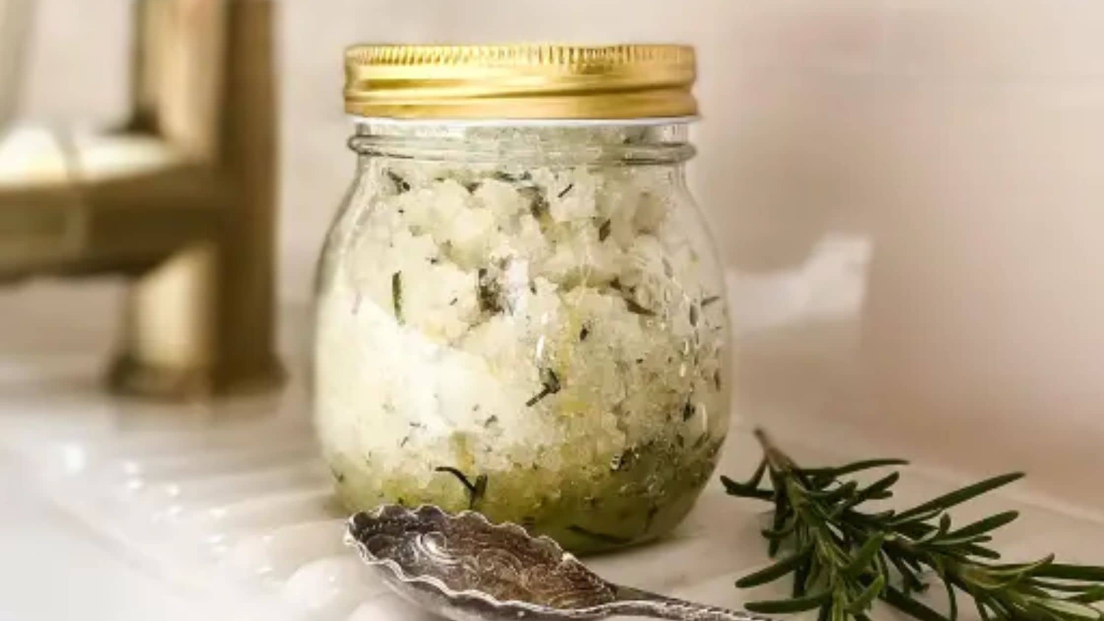 DIY Lemon and Rosemary Hand Scrub