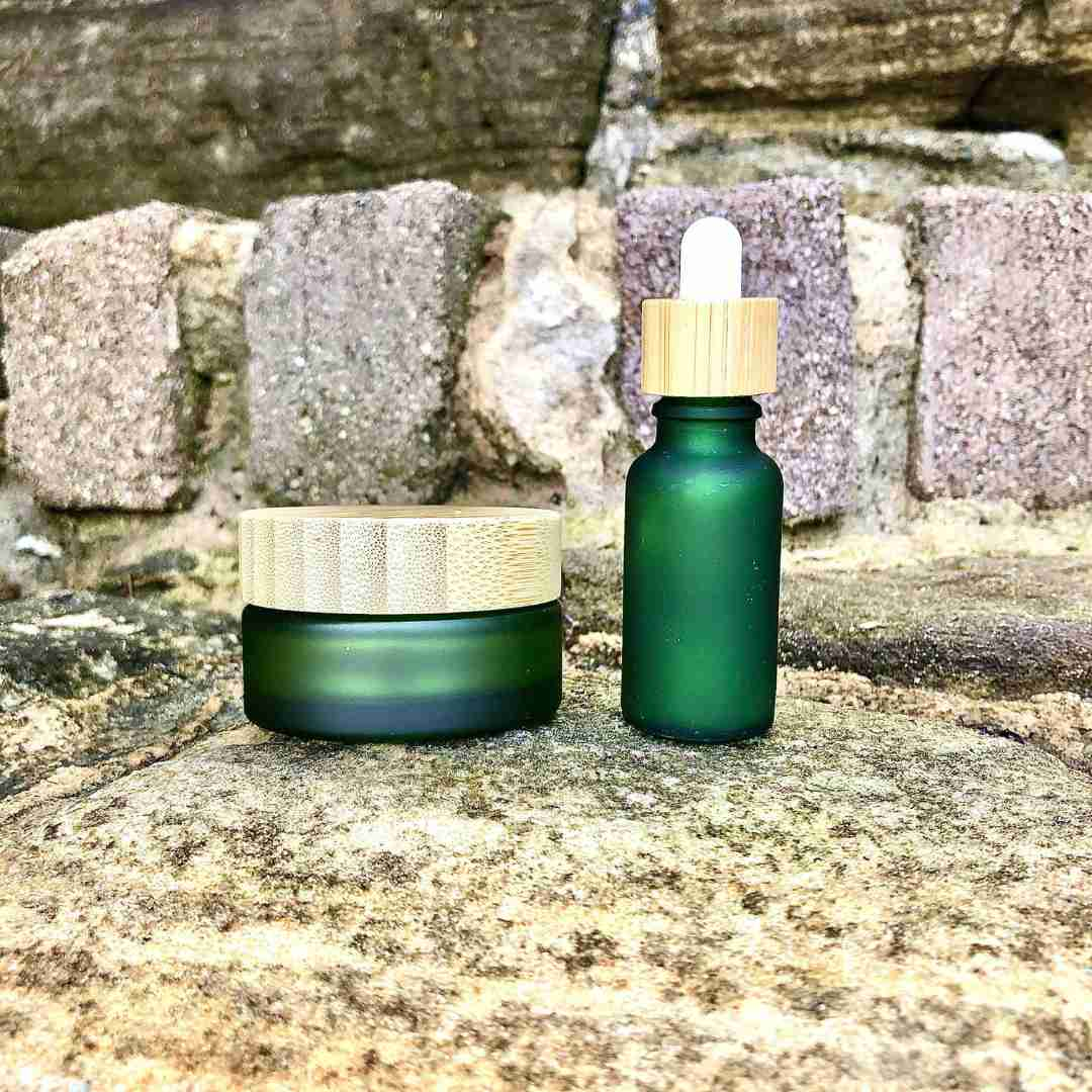 Frosted Green Glass Cosmetic Jar & Dropper - Bamboo Lids - Set of 2Sustainable Bathroom - Us and the Earth