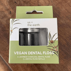 Eco Dental Floss Set – 2 Glass Vials + 2 Refills