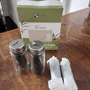 Eco Dental Floss Set - 2 Vials + 2 Refills