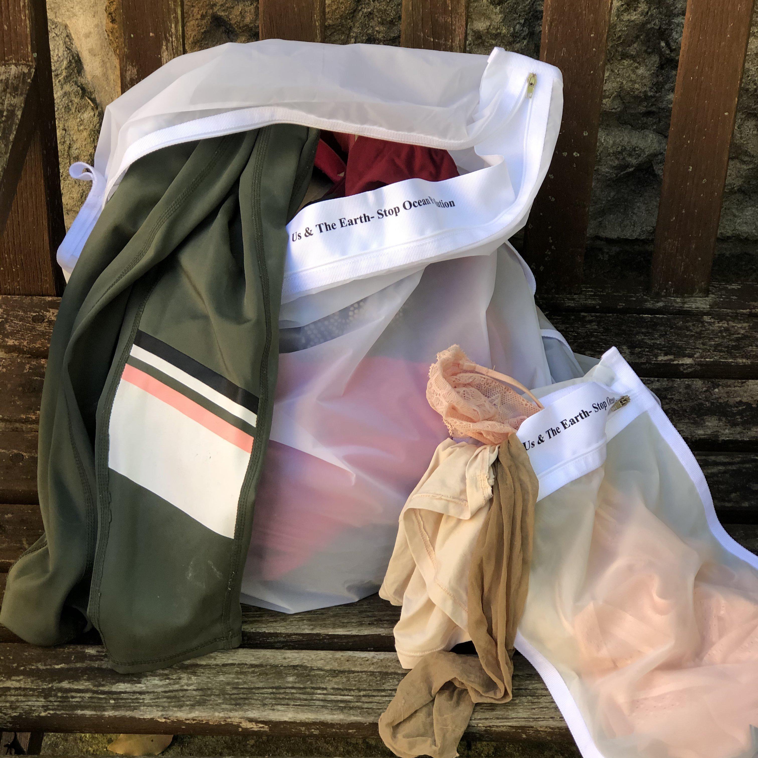 Set of 2 Microplastics Washing Bag | Reusable Microplastics Washing Bag | Us and The Earth