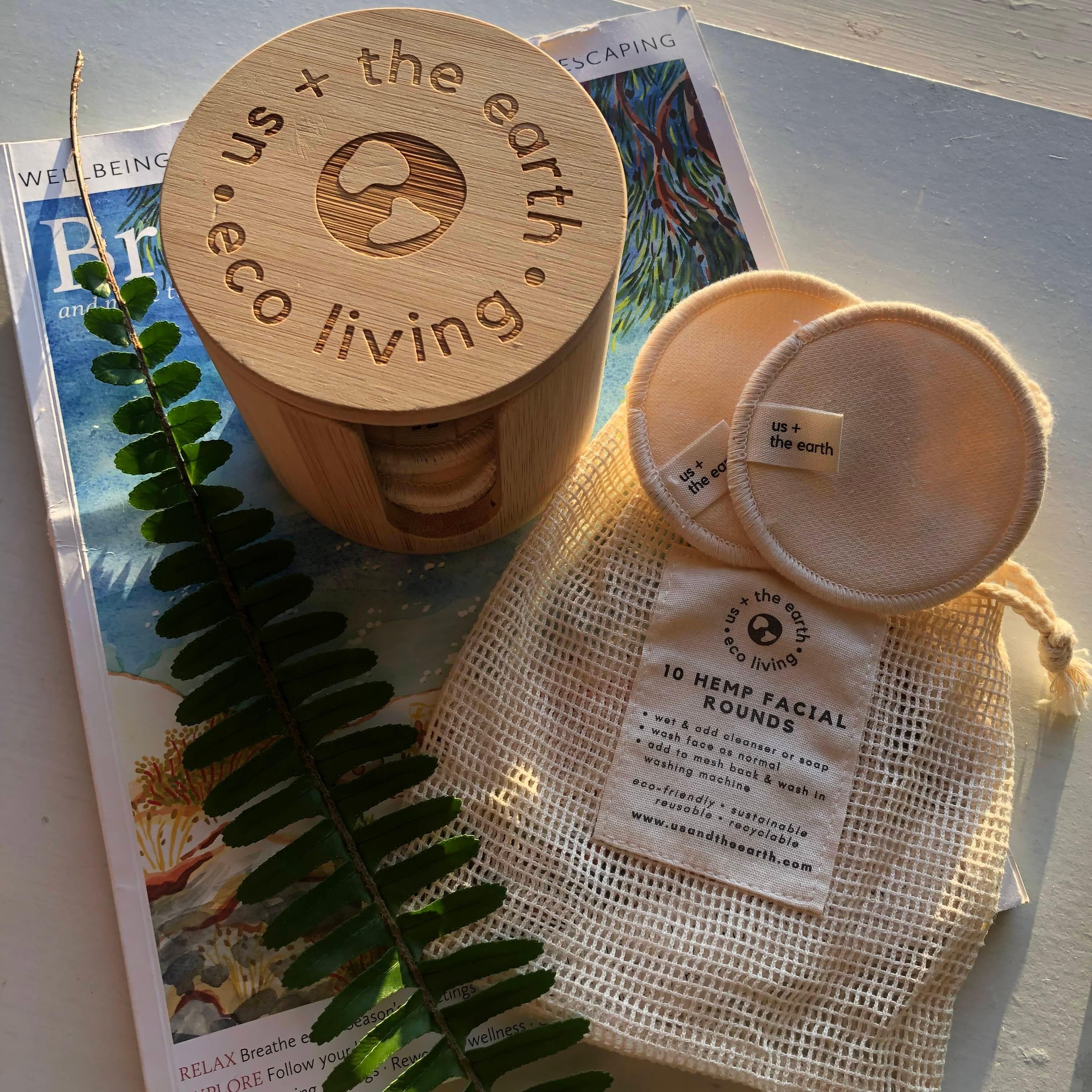 Bamboo Round Holder with facial wipes